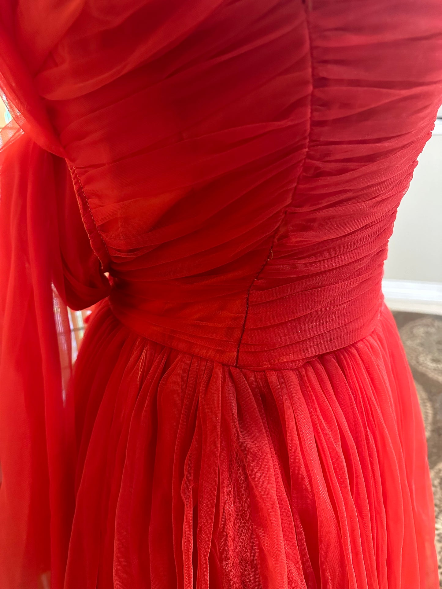 1950s Elegant Red Party Gown