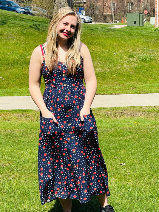 Strawberry Maxi Dress with Pockets!